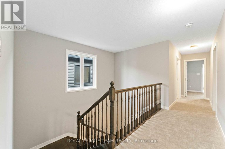 28156598/667-fenwick-way-e/stonebridge/ottawa/ontario/K2C3H2_12