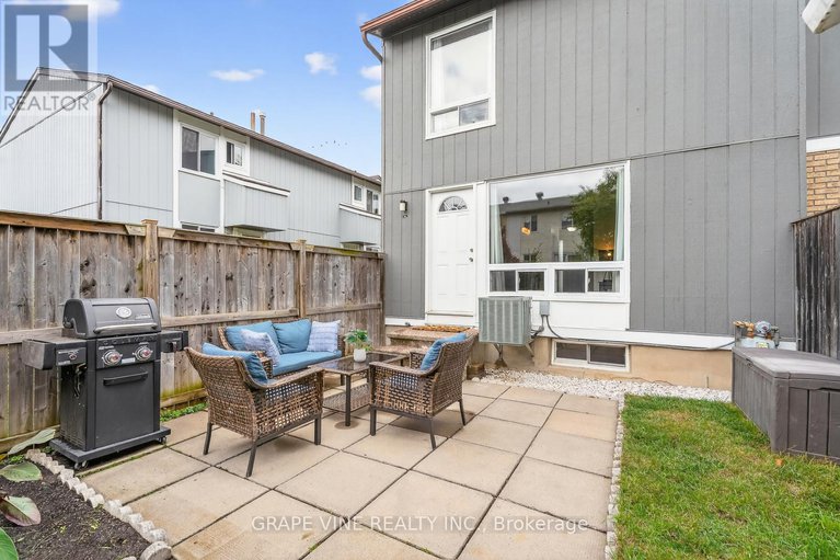 28930344/61-34-sherway-drive/pheasant-run/ottawa/ontario/K2J1N3_4