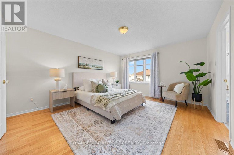 28809017/2093-bergamot-circle/springridgeeast-village/ottawa/ontario/K4A4R4_22