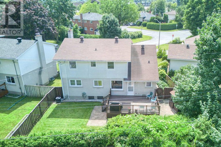 29040385/2005-neepawa-avenue/carlingwood/ottawa/ontario/K2A3L4_29