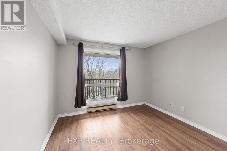 29006637/306-6376-bilberry-drive/orleans-wood/ottawa/ontario/K1C4P6_28