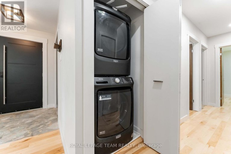 29148358/15-leacock-drive/beaverbrook/ottawa/ontario/K2K1R6_28