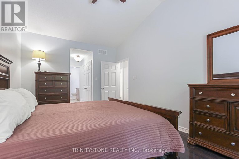 28552105/422-statewood-drive/morgans-grantsouth-march/ottawa/ontario/K2K0B7_25