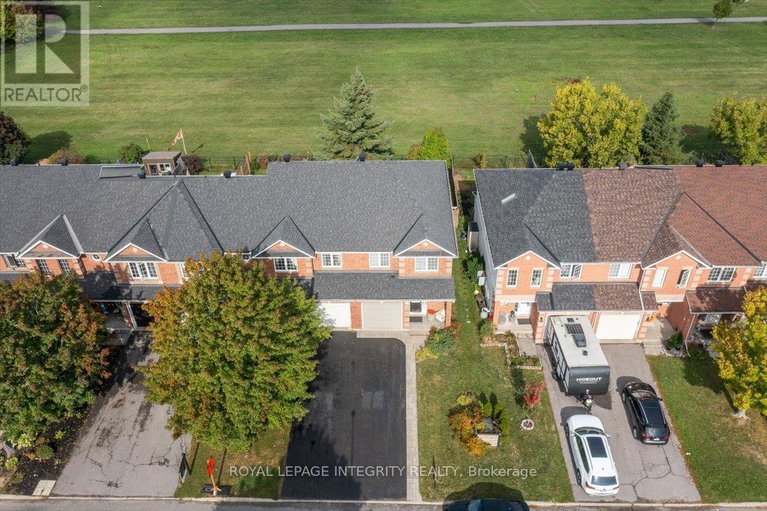 28906811/2018-winsome-terrace/fallingbrookgardenway-south/ottawa/ontario/K4A4Y4_2