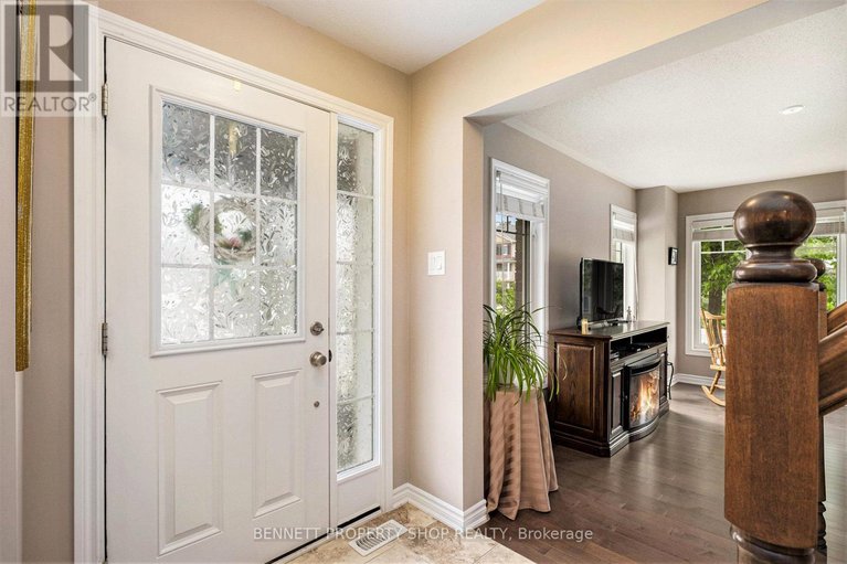 28385884/201-cayman-road/stittsville-north/ottawa/ontario/K2S0N9_4