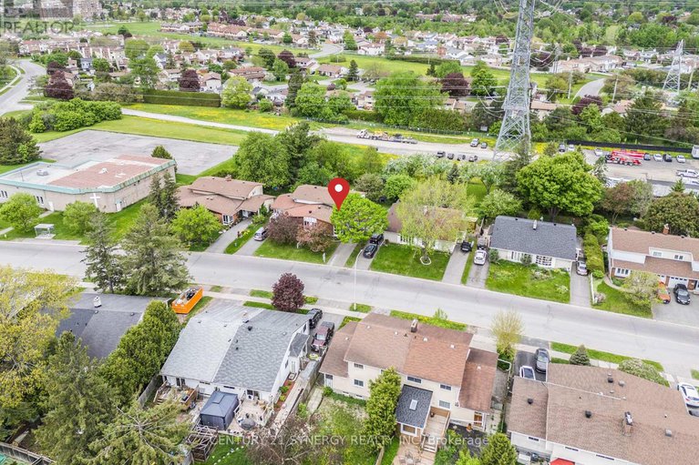 28345446/127-woodfield-drive/tanglewood/ottawa/ontario/K2G0A1_14