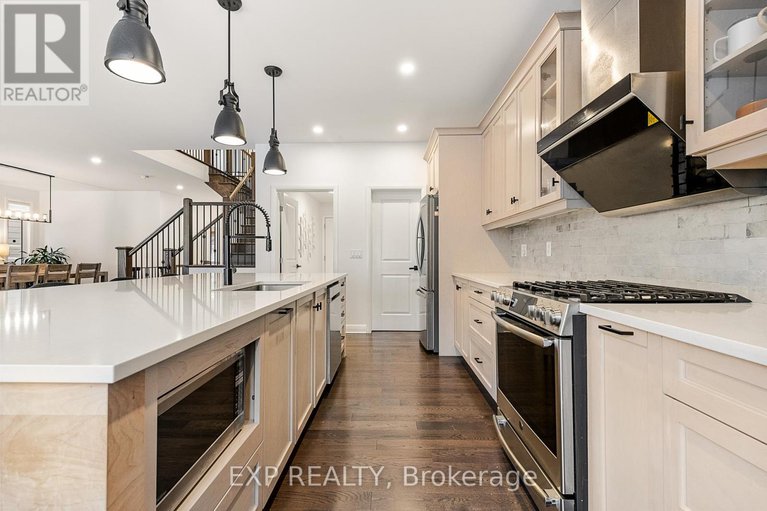 28231226/204-avro-circle/cfb-rockcliffe-and-area/ottawa/ontario/K1K4Y9_11