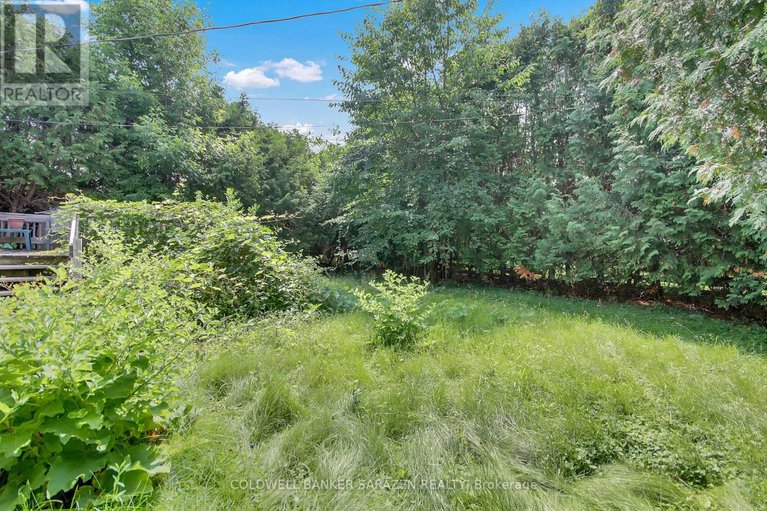 28626682/70-viewmount-drive/meadowlandscrestview/ottawa/ontario/K2G3C3_44