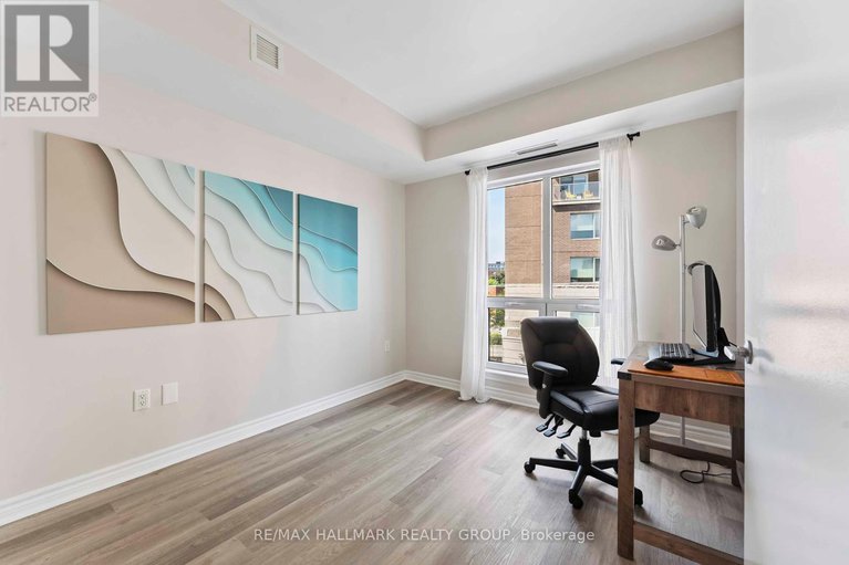 28620989/304-70-landry-street/vanier/ottawa/ontario/K1L0A8_23