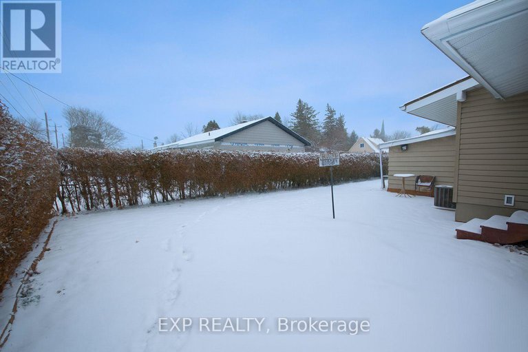 29180473/47-augusta-street/morrisburg/south-dundas/ontario/K0C1X0_3