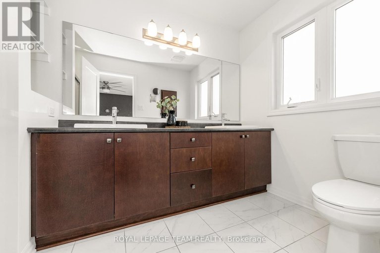 29186471/544-rioja-street/emerald-meadowstrailwest/ottawa/ontario/K2S0V8_28