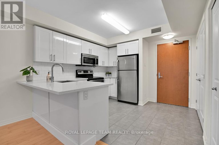 29353562/703-242-rideau-street/sandy-hill/ottawa/ontario/K1N0B7_8