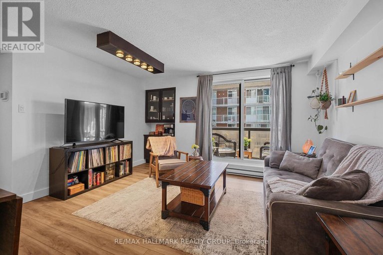 29645636/604-199-kent-street/ottawa-centre/ottawa/ontario/K2P2K8_9