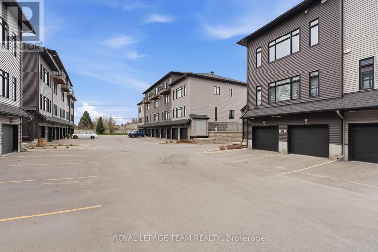 29688478/519-crescendo-private/riverside-southgloucester-glen/ottawa/ontario/K1X0E4_25