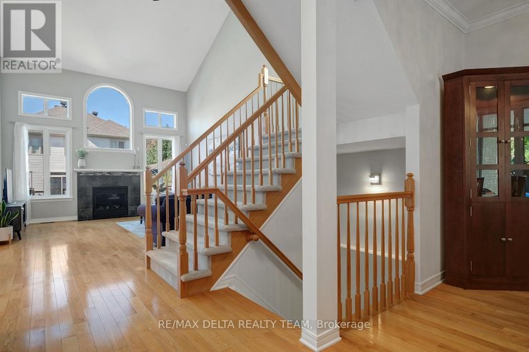 28971561/1969-schroeder-crescent/springridgeeast-village/ottawa/ontario/K4A4P7_6