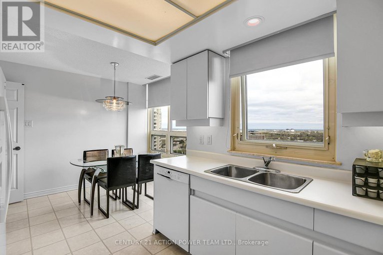 28244386/ph2804-1510-riverside-drive/riverview-park/ottawa/ontario/K1G4X5_14