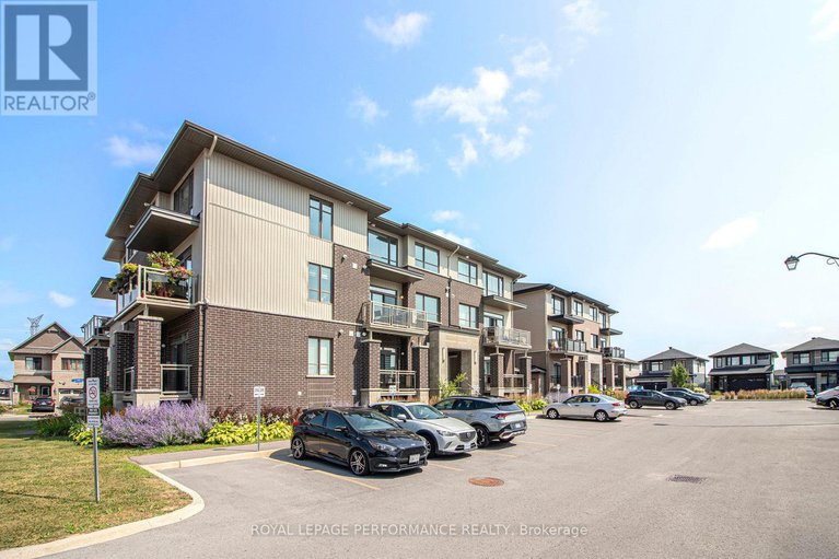 28674335/84-carabiner-private/mer-bleuebradley-estatesanderson-park/ottawa/ontario/K1W0L7_25