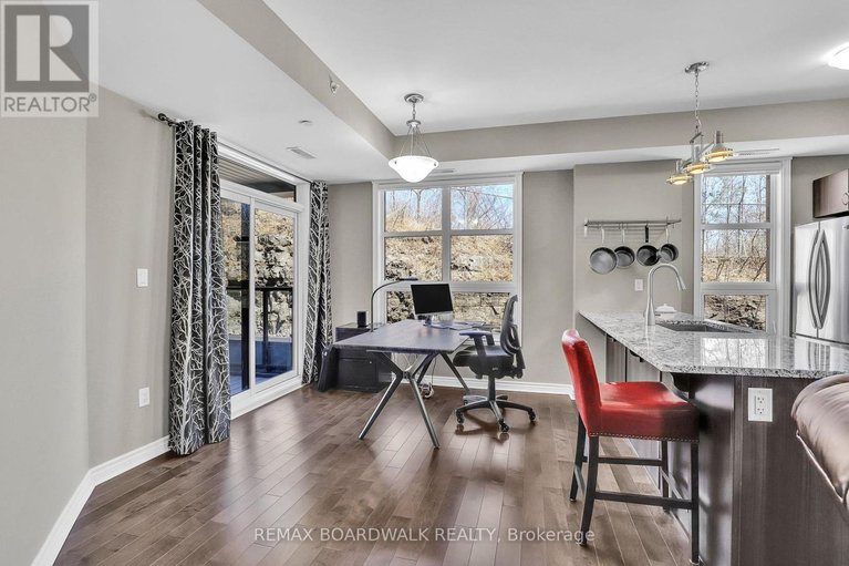 29634431/202-230-titanium-private-e/convent-glen-north/ottawa/ontario/K1C0C1_21