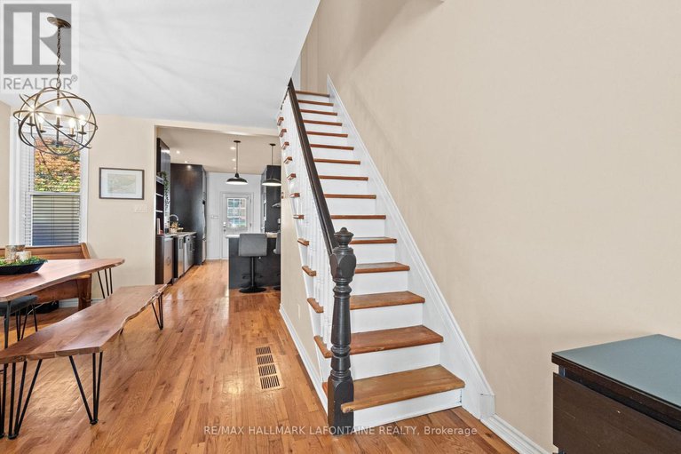 28965257/339-st-patrick-street/lower-townbyward-market/ottawa/ontario/K1N5K6_19