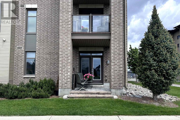 28843347/103-320-jatoba/emerald-meadowstrailwest/ottawa/ontario/K2V0E7_3