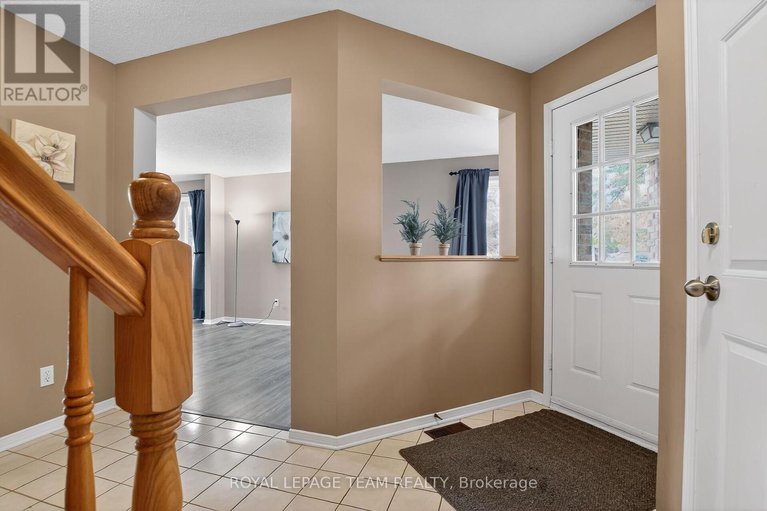 29460136/21-baton-court/katimavik/ottawa/ontario/K2L4C8_8