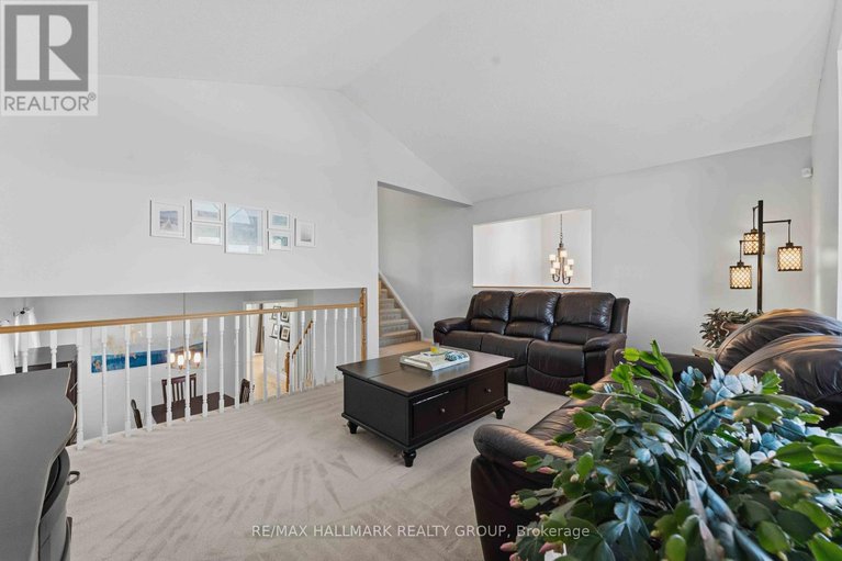 29047250/661-arc-en-ciel-street/fallingbrookgardenway-south/ottawa/ontario/K4A3H8_21