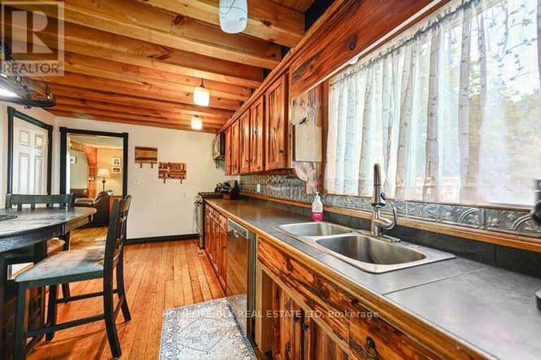 28710275/5242-algonquin-road/augusta-twp/augusta/ontario/K6V5T2_20