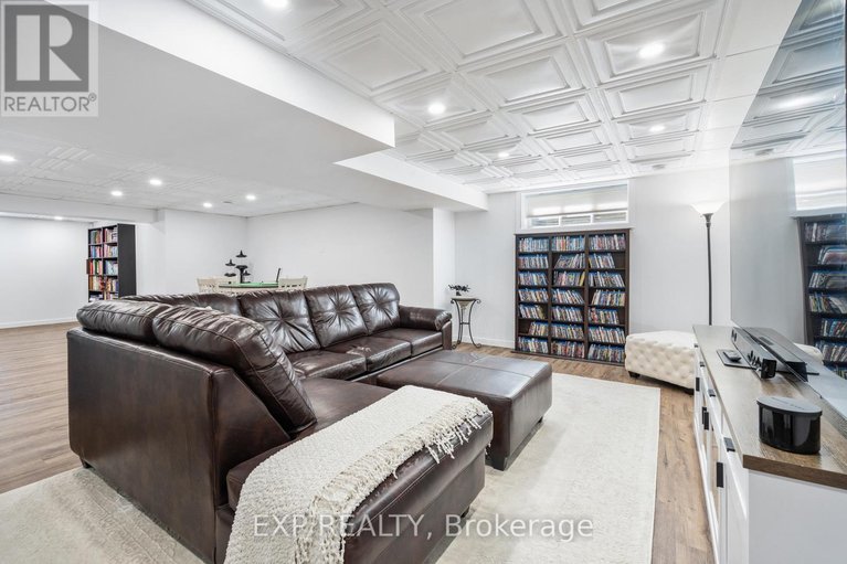 29672533/633-cobalt-street/clarencerockland-twp/clarence-rockland/ontario/K4K0L7_33