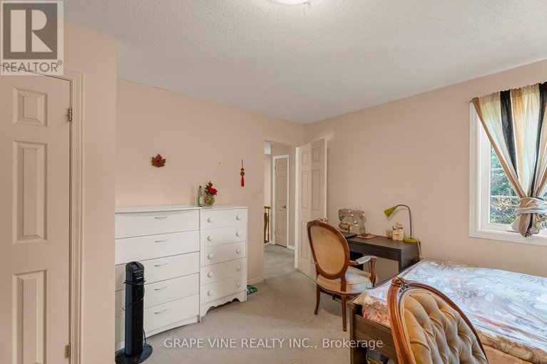 28434858/67-allenby-road/morgans-grantsouth-march/ottawa/ontario/K2K2J8_20
