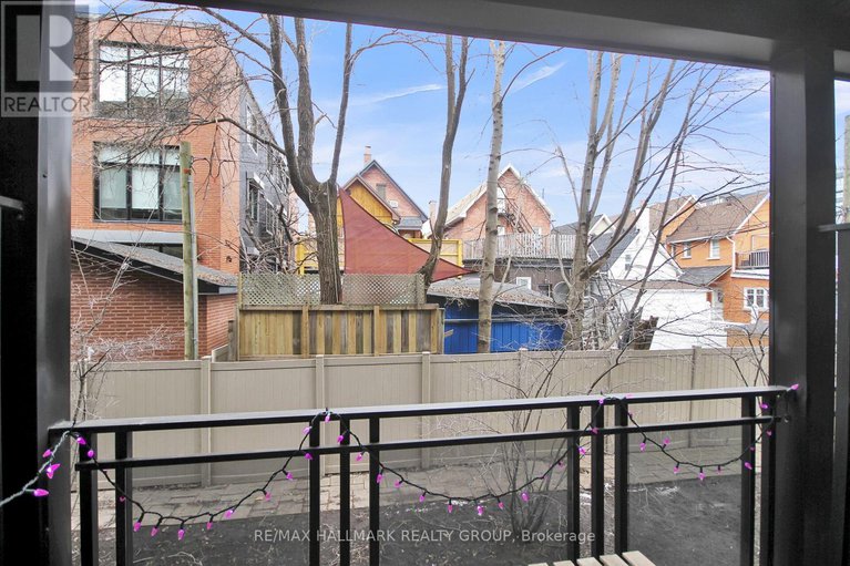 28092683/205-429-kent-street/ottawa-centre/ottawa/ontario/K2P1B5_22