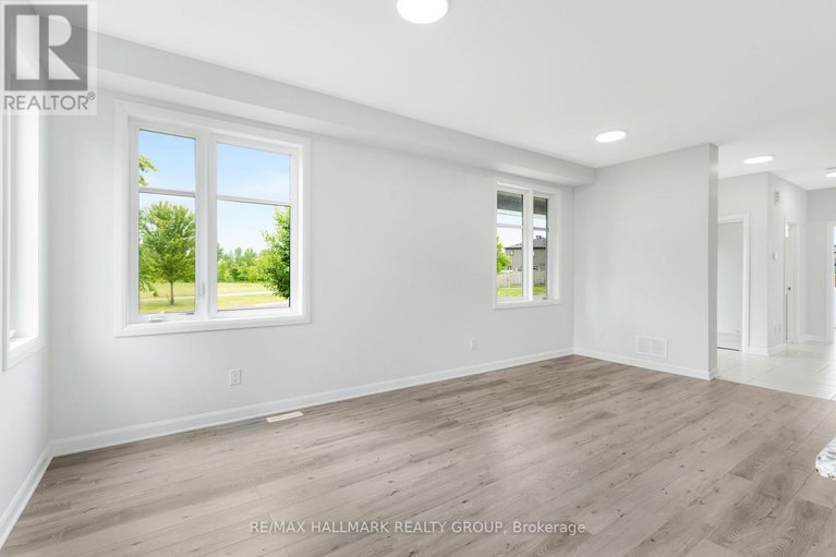 28488850/833-dynasty-street/avalon-east/ottawa/ontario/K4A4T7_24