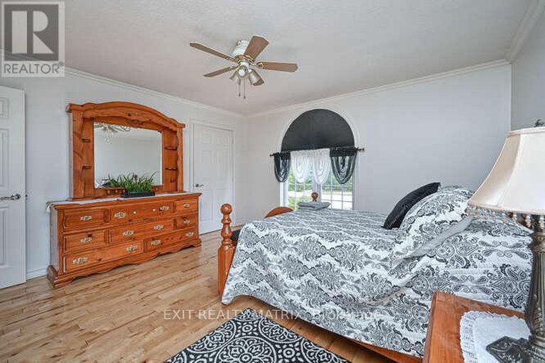 29252199/2573-mitchell-street/osgoode-twp-north-of-reg-rd-6/ottawa/ontario/K0A2P0_31