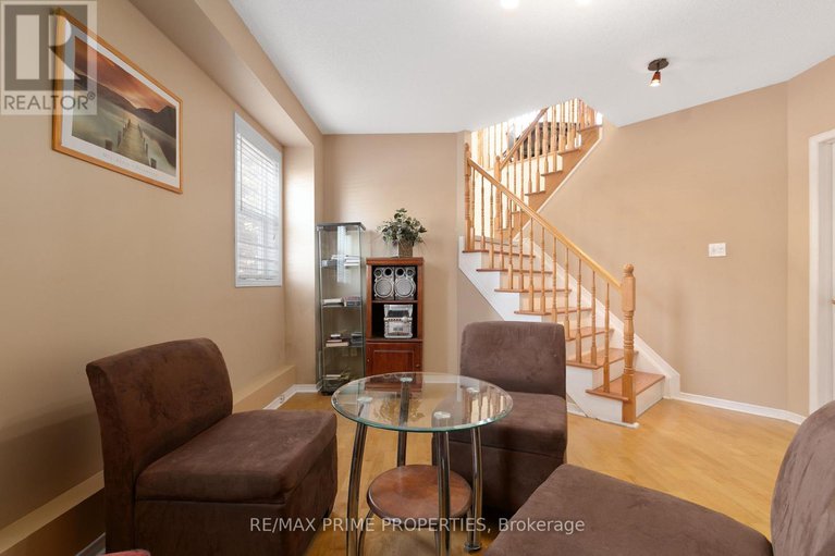 29367761/1567-rumford-drive/fallingbrookpineridge/ottawa/ontario/K4A4C1_32