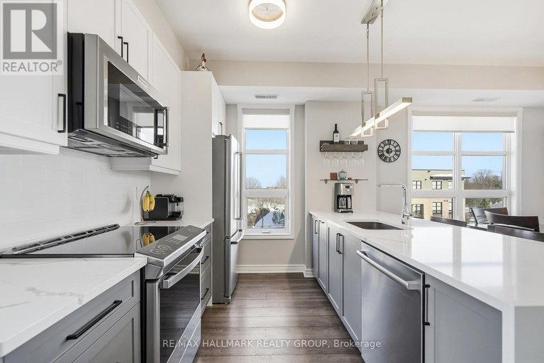 29392993/404-215-titanium-private/convent-glen-north/ottawa/ontario/K1C0B7_12