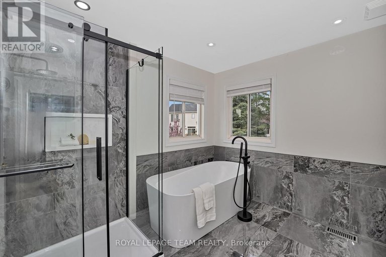 28339264/27-heritage-grove-crescent/stittsville-central/ottawa/ontario/K2S1R2_21
