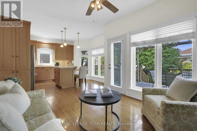 28847955/41-jacqueline-crescent/stittsville-central/ottawa/ontario/K2S1M2_21