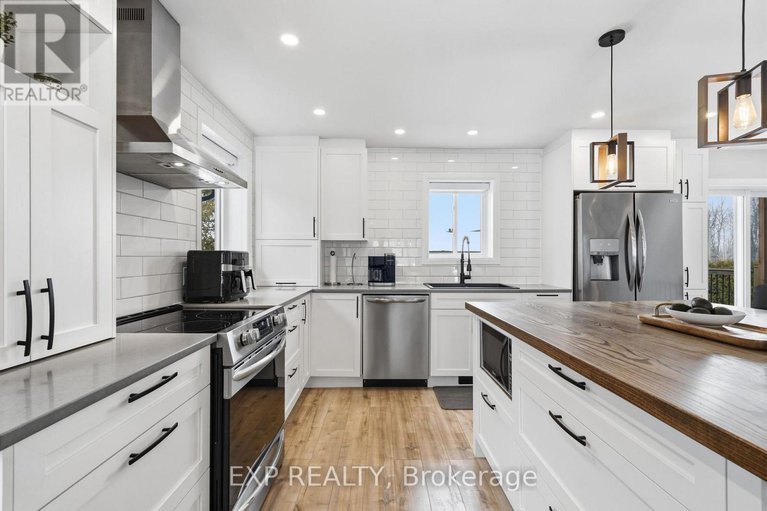 29381359/850-chapman-street/town-of-rockland/clarence-rockland/ontario/K4K1E6_11