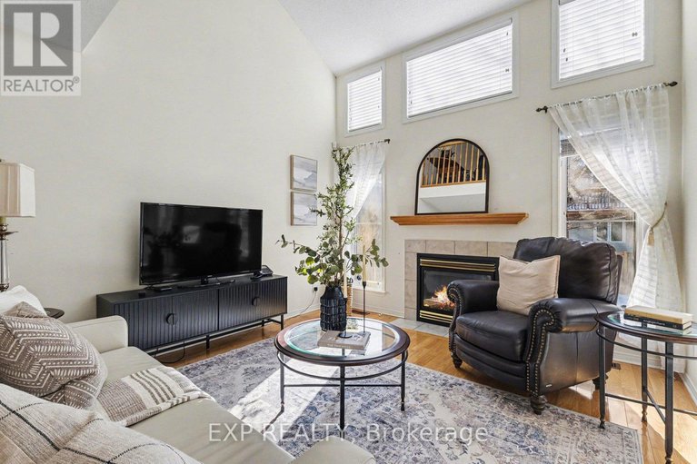 29397409/89-inverkip-avenue/hunt-club-parkgreenboro/ottawa/ontario/K1T4B9_7