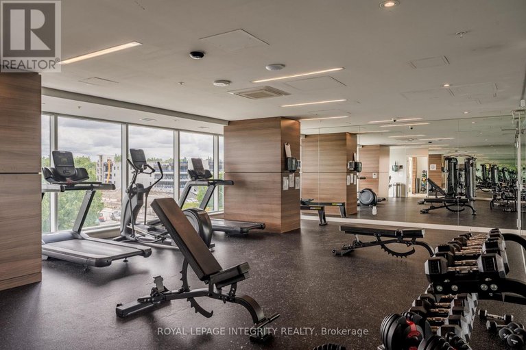 28943822/2902-805-carling-avenue/west-centre-town/ottawa/ontario/K1S5W9_28