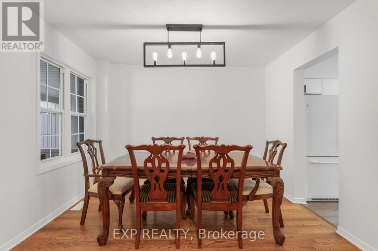 29270369/44-tobermory-crescent/morgans-grantsouth-march/ottawa/ontario/K2K3M4_9