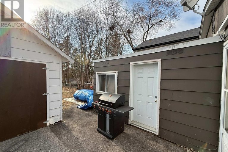 29583769/538-broadhead-avenue/westborohampton-park/ottawa/ontario/K1Z5S1_2
