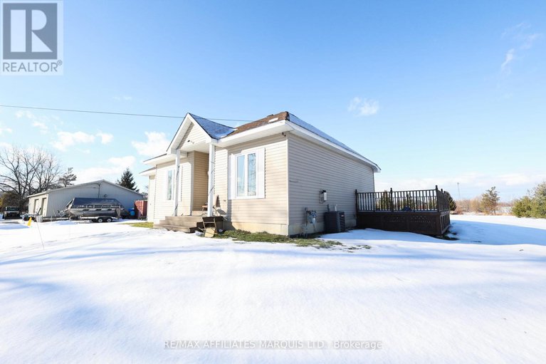 29248510/19249-county-road-2-road/south-glengarry-charlottenburgh-twp/south-glengarry/ontario/K0C2E0_3