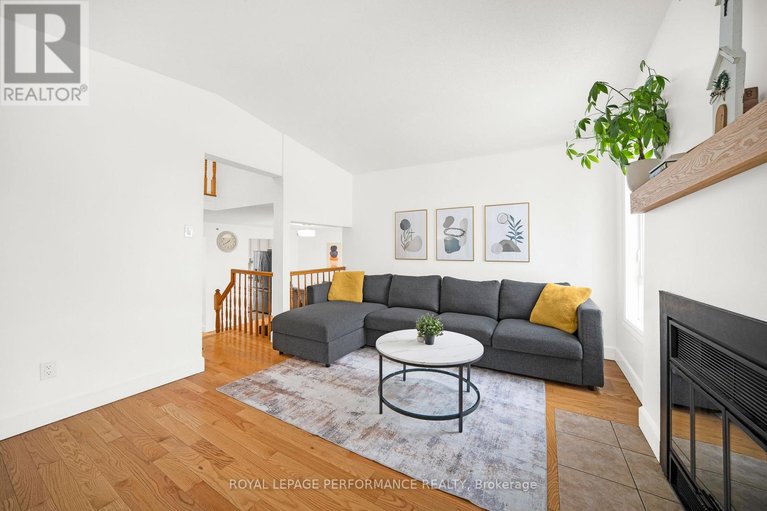 29452599/1557-verchere-street/chateauneuf/ottawa/ontario/K1C7C7_20