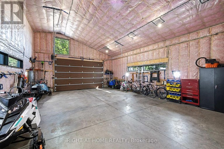 28464176/2120-du-chateau-avenue/town-of-rockland/clarence-rockland/ontario/K4K1J3_43