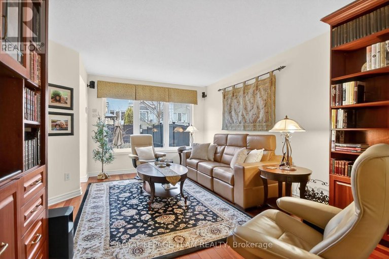 29591881/210-hunterbrook-street-n/morgans-grantsouth-march/ottawa/ontario/K2K0E6_4