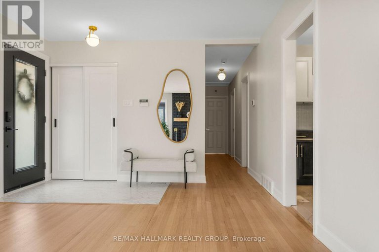 29161672/942-elsett-drive/elmvale-acresurbandale/ottawa/ontario/K1G2S9_5