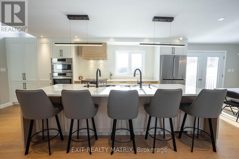 28341963/2418-rideau-road/riverside-south/ottawa/ontario/K1X1B2_14
