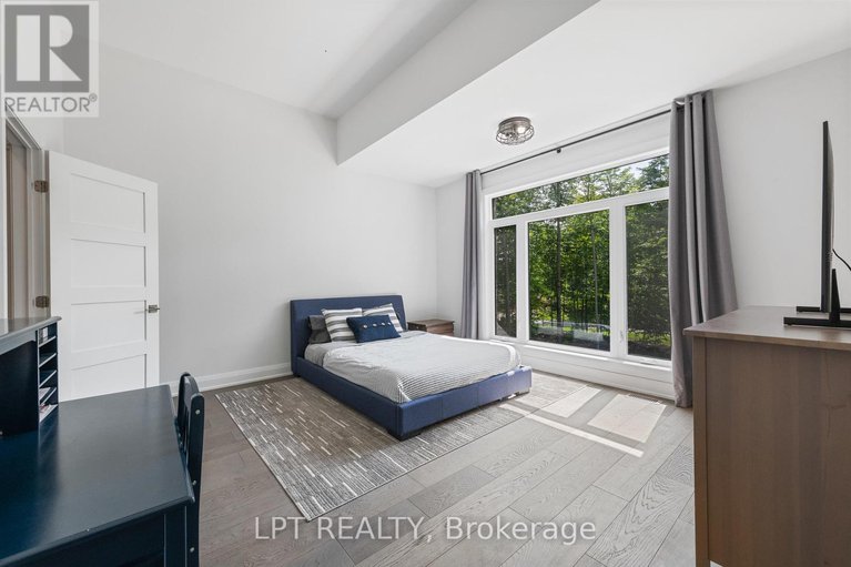 28330218/5740-queenscourt-crescent/manotick-east-to-manotick-station/ottawa/ontario/K4M1K3_36
