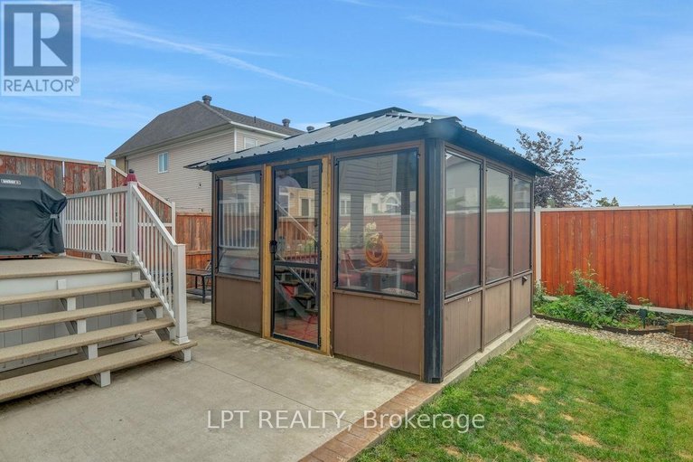 28776403/148-waterfern-way/avalon-east/ottawa/ontario/K4A0T4_40