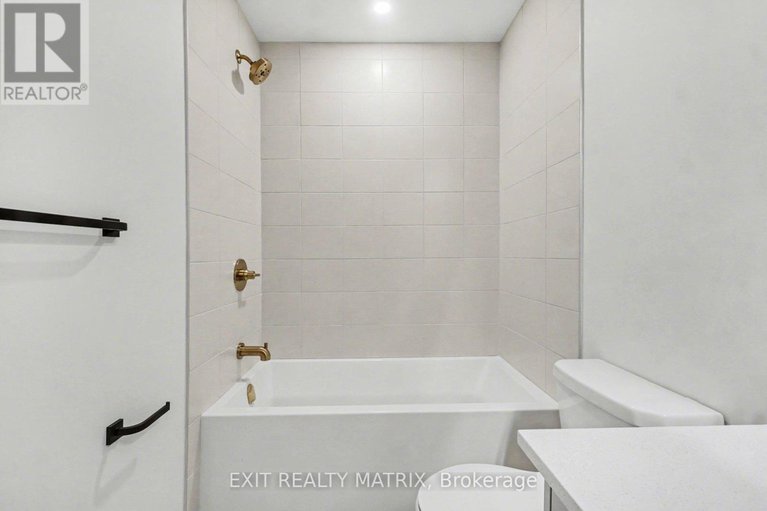 29440180/943-cologne-street/embrun/russell/ontario/K0A1W0_22